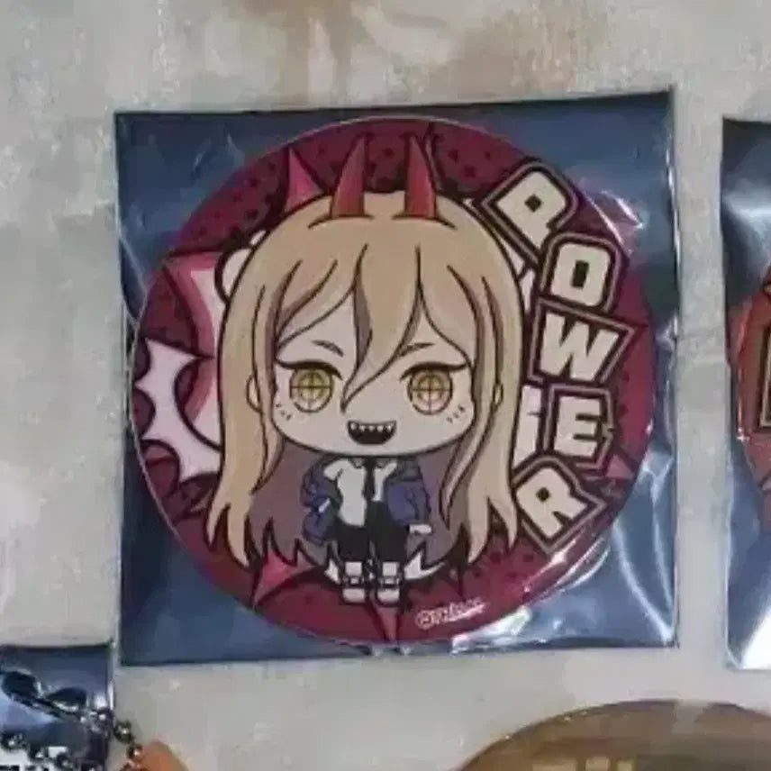 [BUNJANG] Chainsaw Man Power Collaboration Cafe Name Tag with Bonus Can Badge / 체인소맨 콜라보 카페 파워 명찰