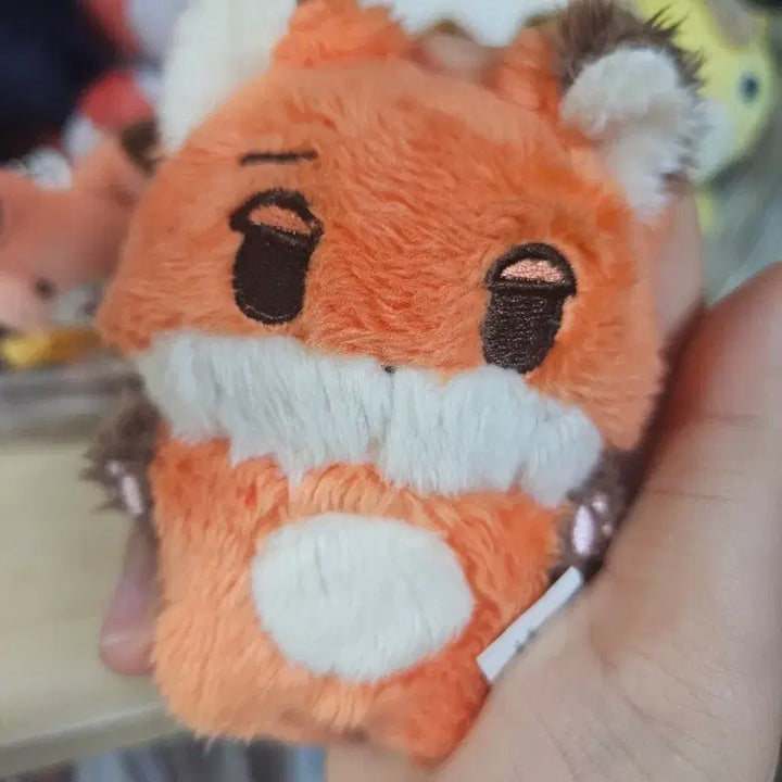 [BUNJANG] Winter Fox Plush Keychain / 윈터 여우 직직이 키링인형