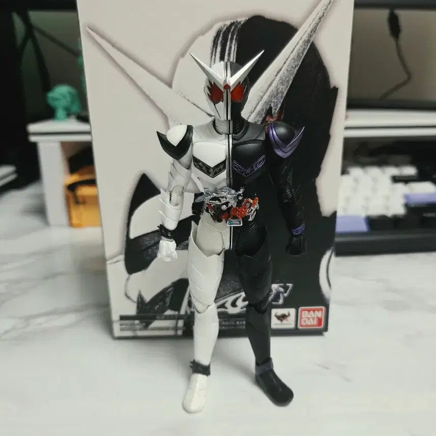 [BUNJANG] Jingol Fang Joker &amp; Kick Hopper Bundle Set / (오늘만 할인)진골 팡조커&amp;킥호퍼(일괄)