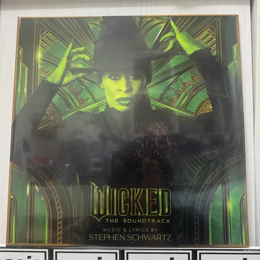 [BUNJANG] Wicked OST Elphaba Version LP Vinyl (Cynthia Erivo, Ariana Grande) / 위키드 OST 엘파바 버전 LP 바이닐(신시아 에리보, 아리아나 그란데)