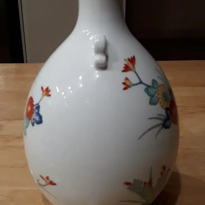 [BUNJANG] Hyangransa Ceramic Vase with Floral Pattern / 향란사 도자기 꽃무늬  화병