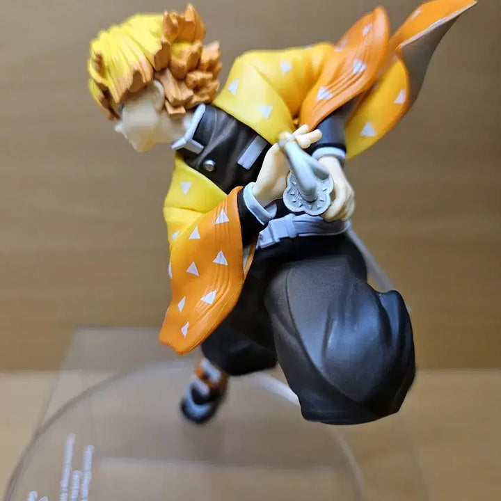 [BUNJANG] Kimetsu no Yaiba Zenitsu Konofig Figure / 귀멸의 칼날 conofig 젠이츠 코노피그 피규어