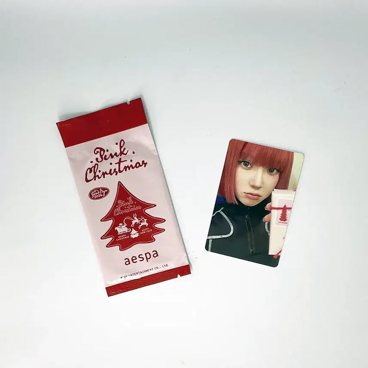 [BUNJANG] Aespa Winter 2024 Pink Christmas Photocard / 에스파 윈터 2024 핑크크리스마스 포토카드 포카