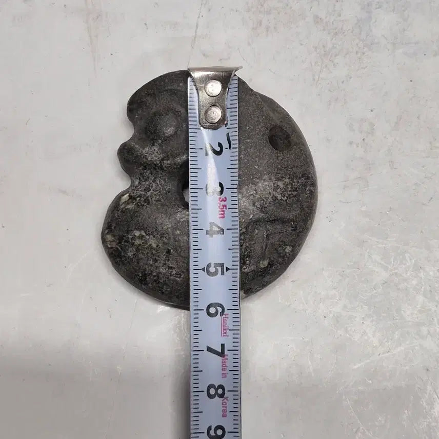 [BUNJANG] Hongshan Culture Black Jade Small Item (C-610) / 자석이 붙는 홍산문화 흑피옥 소형 ( C - 610 )