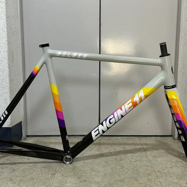[BUNJANG] Engine11 Krit.D Deluxe Frame Set (L, 2024) / 엔진11 크릿디 디럭스 프레임셋 (L,2024)