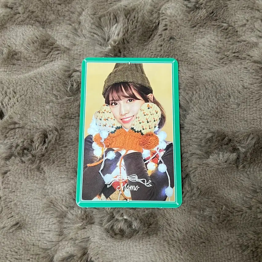 [BUNJANG] Twice Momo Merry Happy Photocard Heart Shaker / 트와이스 모모 Merry Happy 포카 포토카드 Heart Shaker