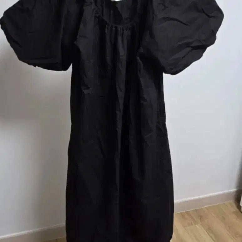[BUNJANG] Black Puff Long Dress / 블랙 퍼프롱원피스