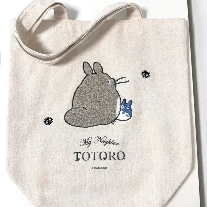 [BUNJANG] Studio Ghibli My Neighbor Totoro Embroidered Eco Bag / 이웃집 토토로 자수 에코백 정품 미사용