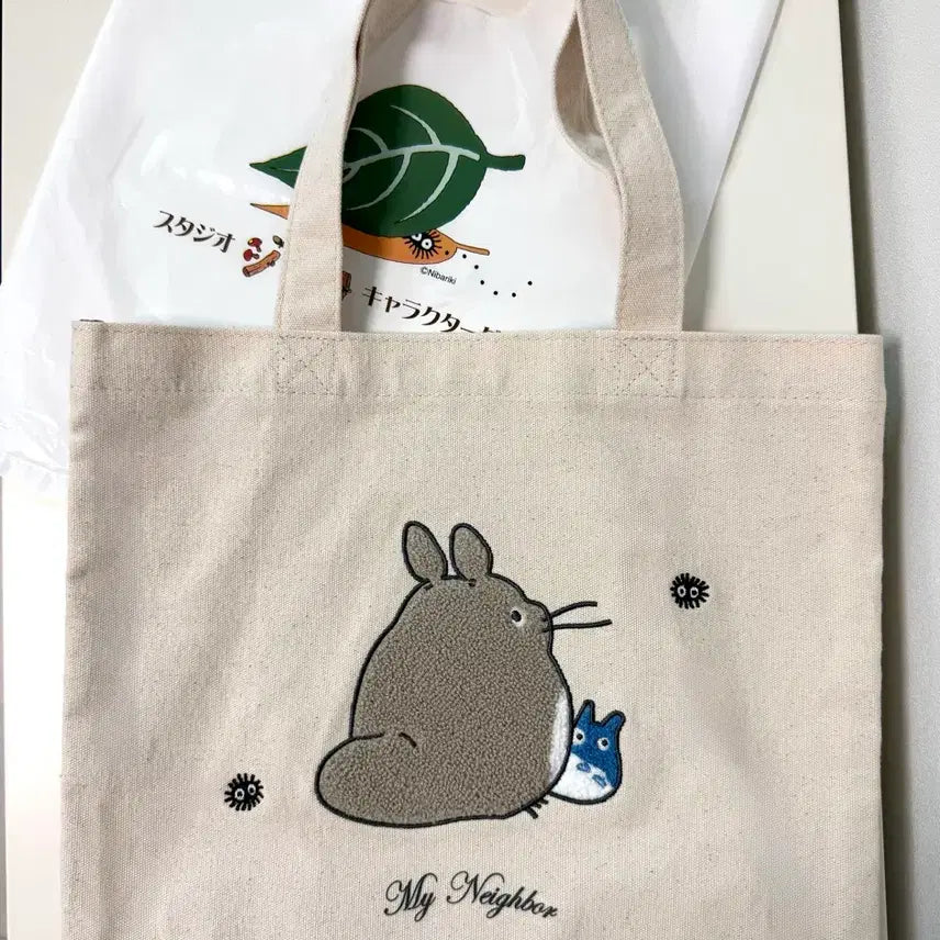 [BUNJANG] Studio Ghibli My Neighbor Totoro Embroidered Eco Bag / 이웃집 토토로 자수 에코백 정품 미사용