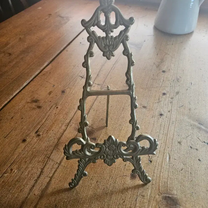 [BUNJANG] Antique Bronze Easel with Floral Detail / 청동 이젤