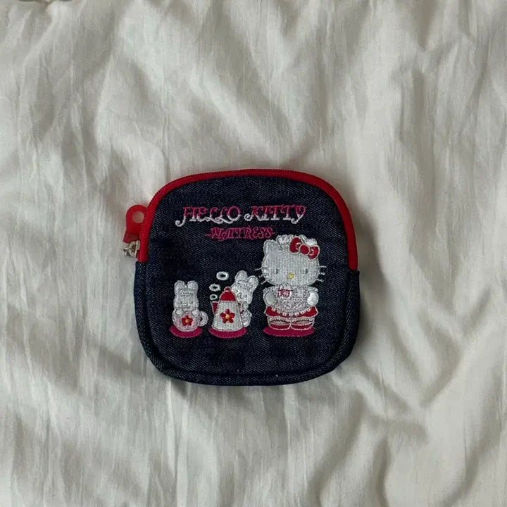 [BUNJANG] Vintage Hello Kitty Mini Pouch Wallet / (가격조정) 고전키티 웨이트리스 희귀매물 파우치 지갑