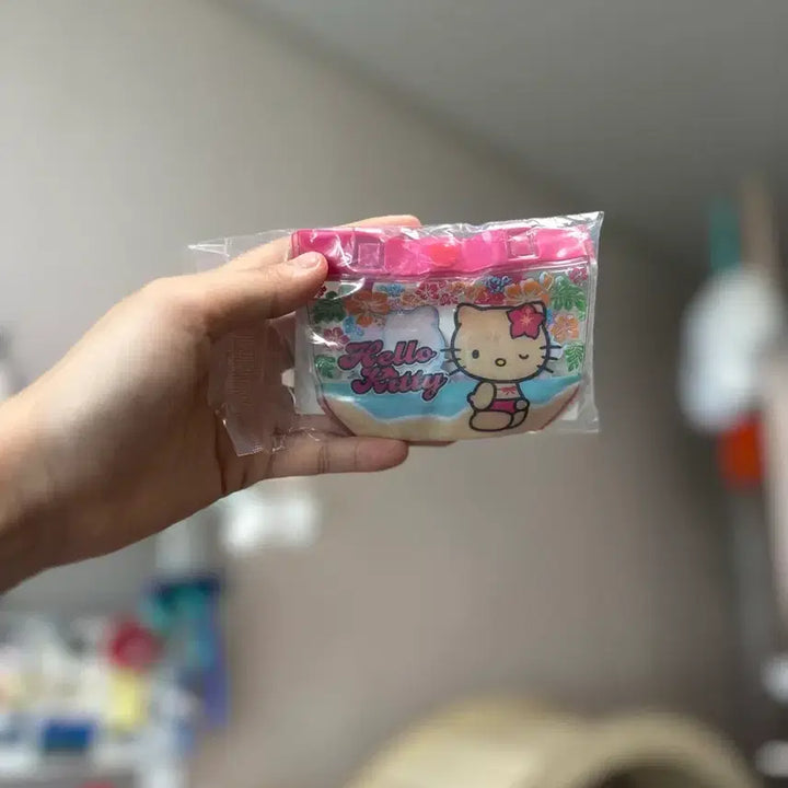 [BUNJANG] Sanrio Hello Kitty Mini Beach Bag Gacha Sealed / 미개봉) 산리오 미니 비치백 가챠 헬로키티