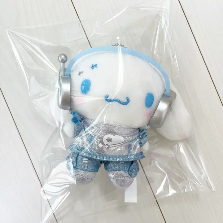 [BUNJANG] Sanrio Cinnamoroll Space Marco Plush / 산리오 시나모롤 스페이스 마코