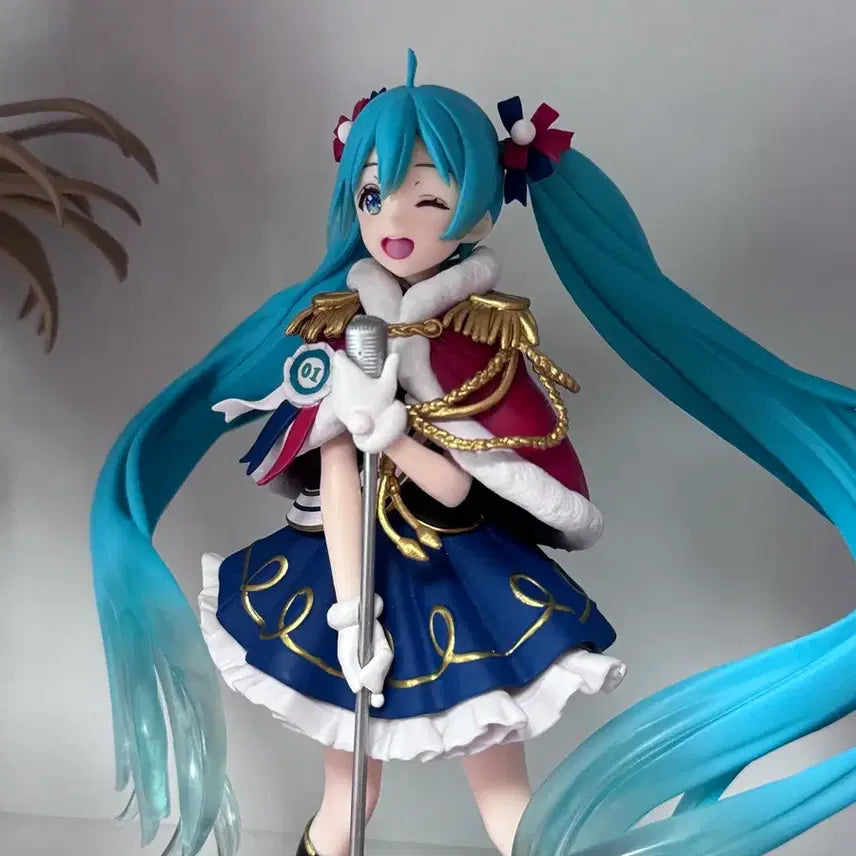 [BUNJANG] Taito Hatsune Miku Winter Live Figure (Box Included) / 타이토 하츠네 미쿠 윈터 라이브(박스O)