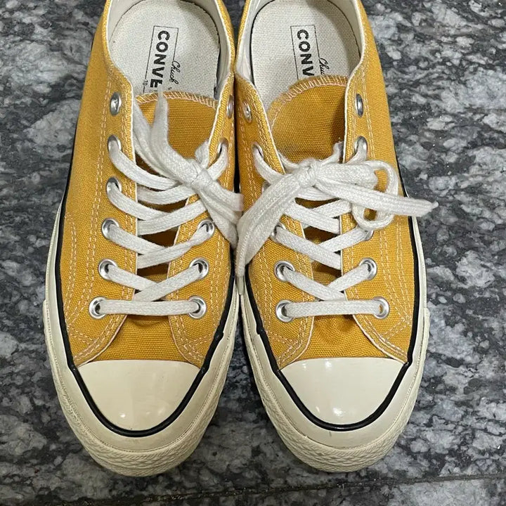 [BUNJANG] Converse Chuck Taylor All Star Low Yellow Canvas Sneakers US 5.5 / 컨버스 척테일러 올스타 옐로우 로우 240mm