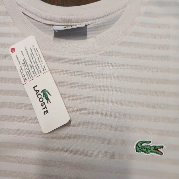 [SOLD OUT] 라코스테 스트라이프 기능성 반팔 티셔츠 아이보리