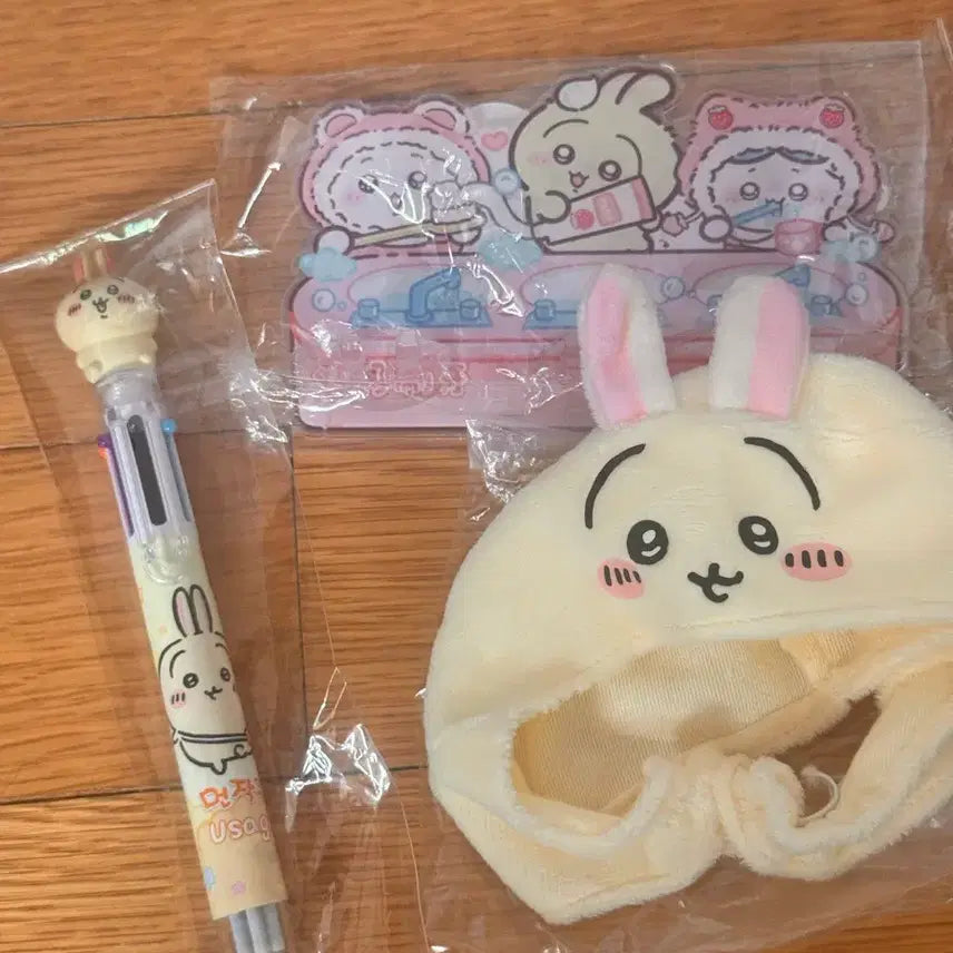 [BUNJANG] Monchichi Usagi Ballpoint Pen, Cat Hat, Toothbrush Holder Bundle Set / 먼작귀 우사기 볼펜,고양이모자,칫솔꽂이 일괄
