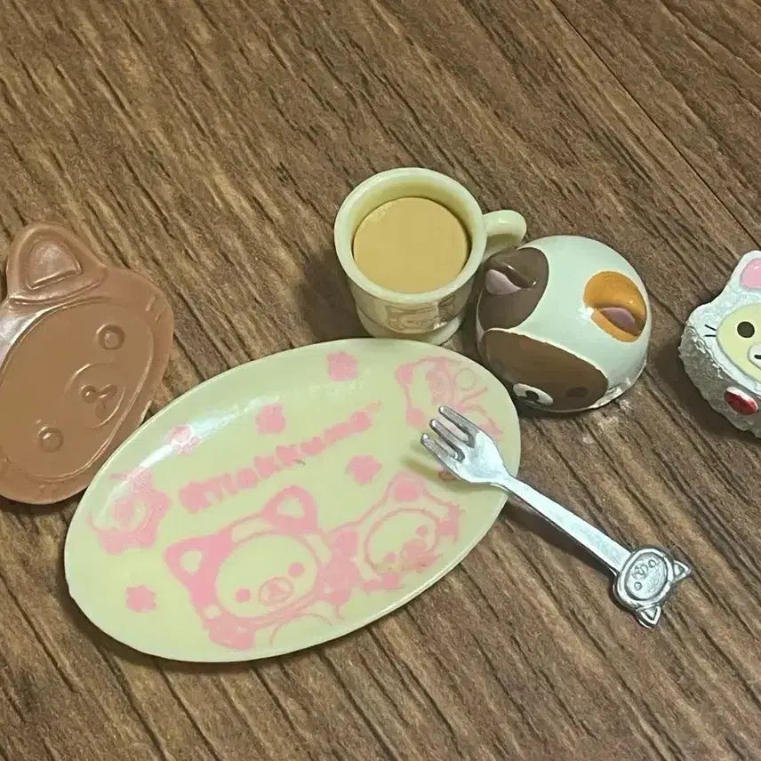[BUNJANG] Rilakkuma Lazy Cat Cafe Re-Ment Figure Dessert Set / [고전] 리락쿠마 네코 느긋한 고양이 카페 리멘트 피규어 디저트 세트