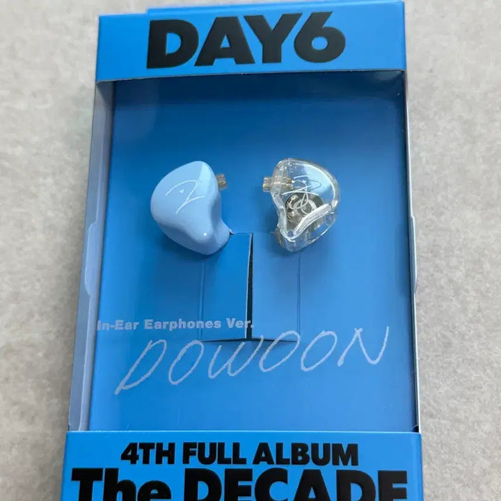 [BUNJANG] DAY6 D.E.A.C.H. In-Ear Ver. Do Woon Earphone Ver. POB / 데이식스 데케이드 인이어반 도운 이어폰반