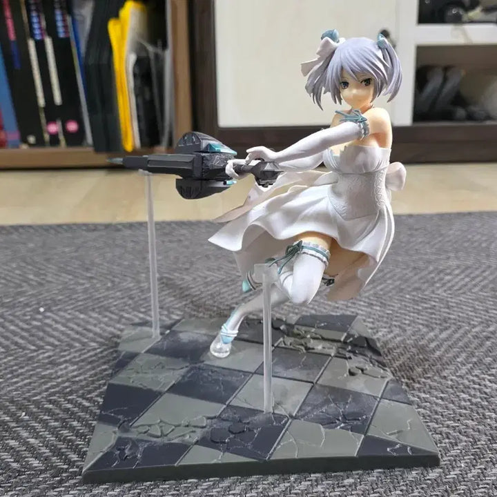 [BUNJANG] God Eater 2 Ciel Alanson Pure White Anniversary Dress Ver. Figure / 갓이터2 시엘 앨런슨 순백의 애니버서리 드레스ver. 피규어