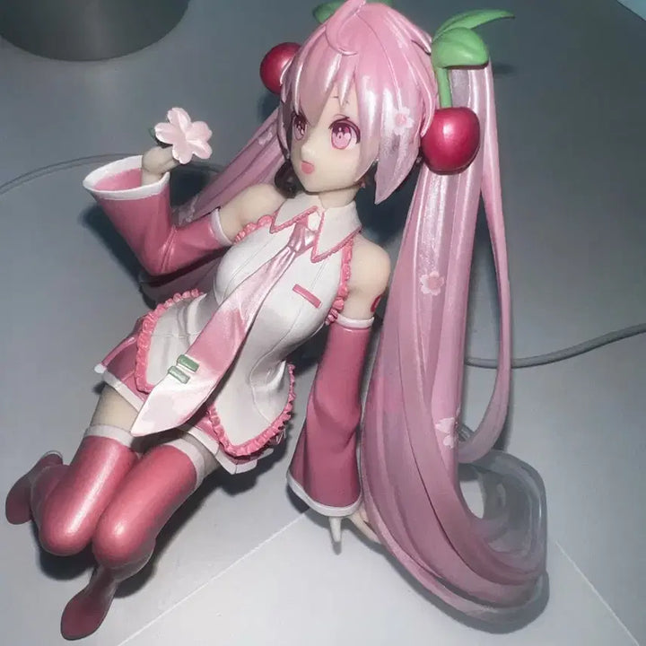 [BUNJANG] Sakura Miku Noodle Stopper Figure Pearl Ver. / 사쿠라미쿠 누들스토퍼 미소녀 피규어 펄 버전