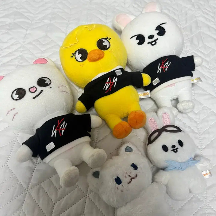 [BUNJANG] Stray Kids SKZOO Plushie Bundle Set / 스키즈 SKZOO 인형 일괄