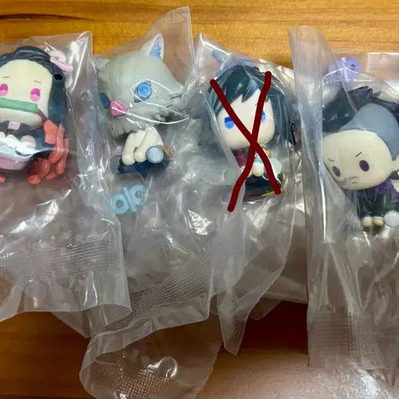 [BUNJANG] Demon Slayer Gacha Set (Tanjiro, Nezuko, Inosuke, Tengen, Genya) - Bundle of 5 / 귀칼 가챠5개 (탄지로,네즈코, 이노스케, 텐겐,겐야) 일괄3만원