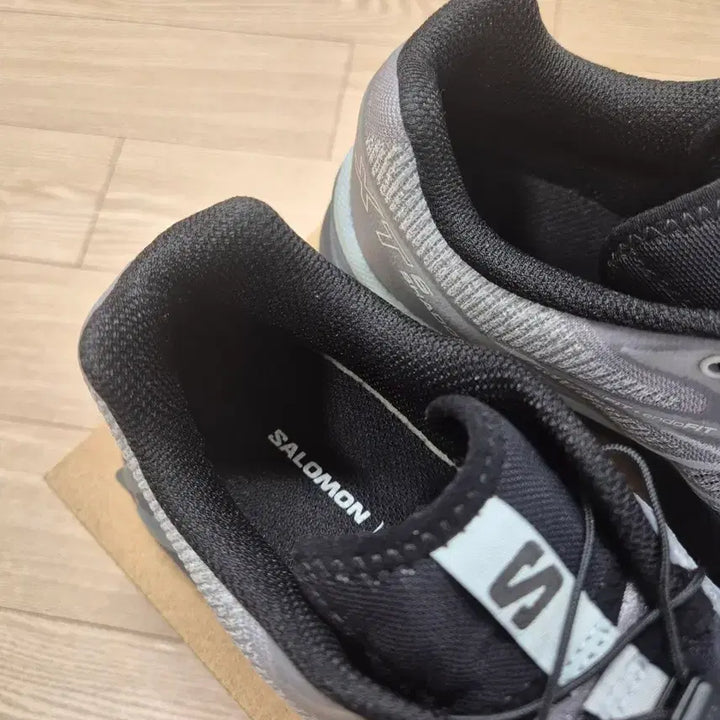 [SOLD OUT] 살로몬 XT-6 쉐도우 275size