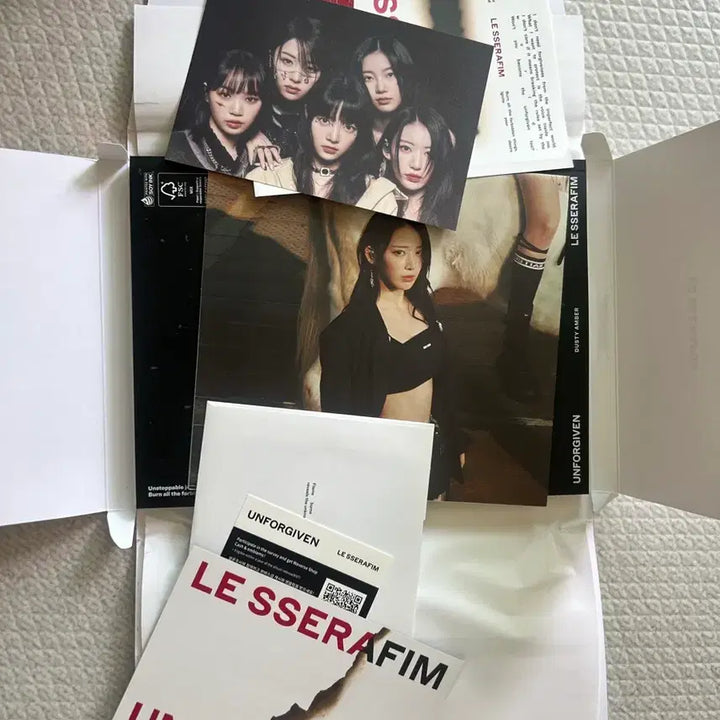 [BUNJANG] LE SSERAFIM UNFORGIVEN Dusty Amber Album Photocard CD Poster / 르세라핌 UNFORGIVEN 앨범( 포카, cd,포스터 다 있습니다!!!