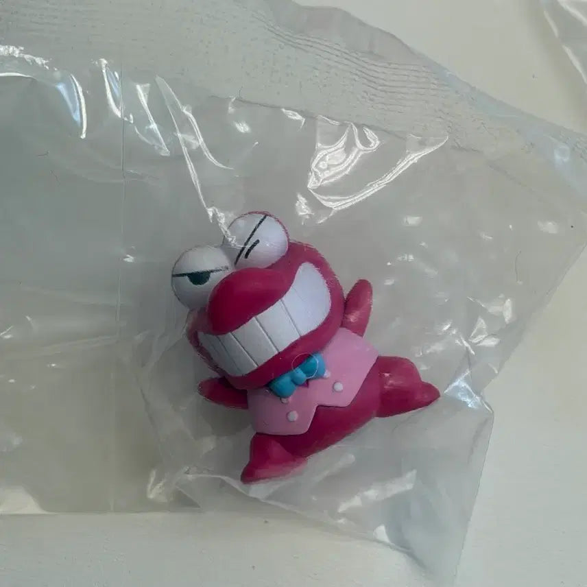 [BUNJANG] Bandai Crayon Shin-chan x Sanrio Collaboration Gacha Figure Collection / 반다이 크레용신짱 산리오 피규어 컬렉션 가챠