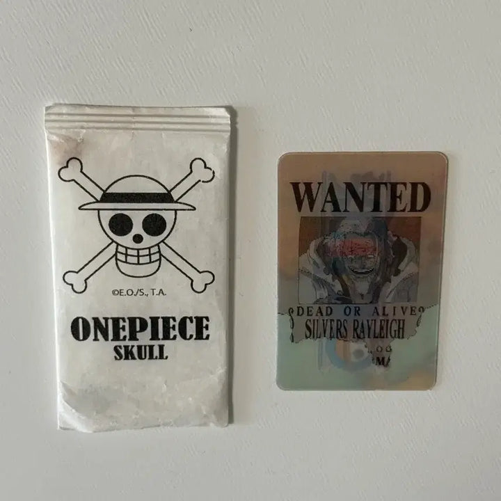 [BUNJANG] One Piece Classic Lenticular Ttibu Seal - Rayleigh, Roger, Whitebeard / 원피스 고전 렌티큘러 띠부씰 레일리 로저 흰수염