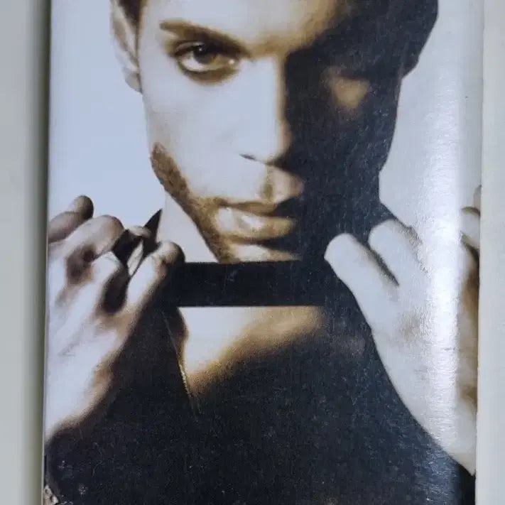 [BUNJANG] Prince The Hits 2 Unsealed Cassette Tape / 프린스 - The hits 2 (개봉 카세트테이프)