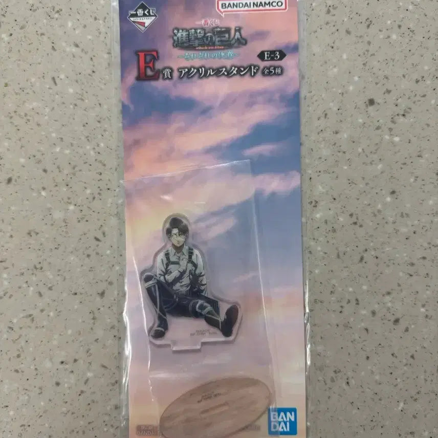 [BUNJANG] Attack on Titan Levi Ackerman Ichiban Kuji E Prize Acrylic Stand / 진격의 거인 진격거 제일복권 쿠지 E상 아크릴스탠드 리바이