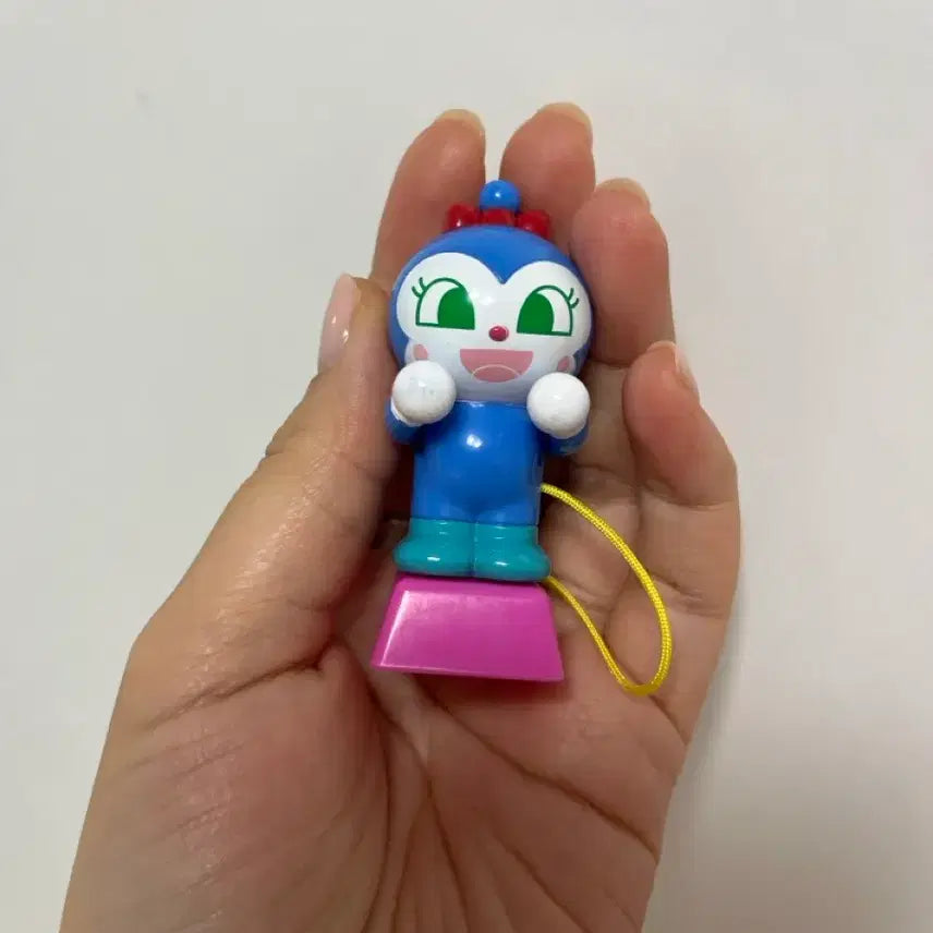 [BUNJANG] Anpanman Rattle Outlet Cover Gacha / 호빵맨 딸랑이 콘센트 가챠