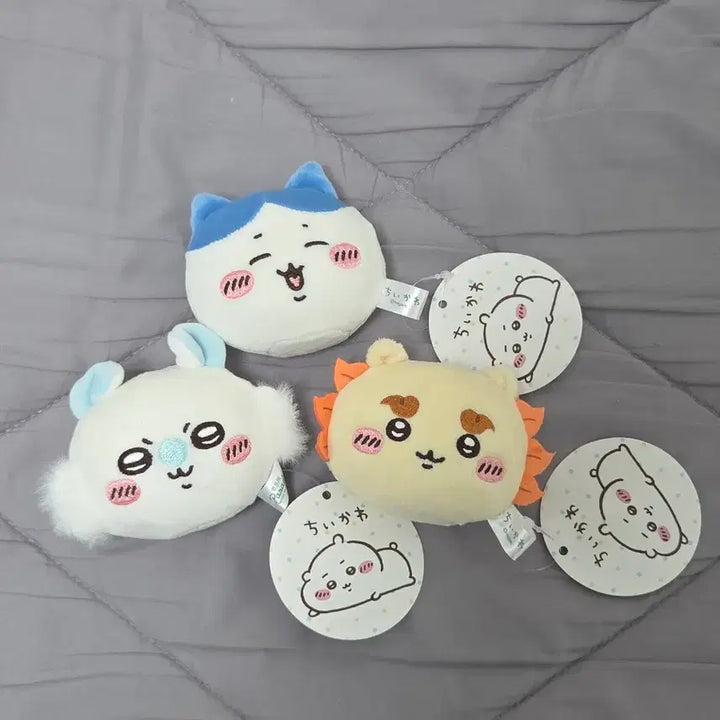 [BUNJANG] Chiikawa Parade Poong Face Cheek Mascot Set (Momonga, Shisa, Hachiwara) / 치이카와 퍼레이드 뽀용 얼굴 볼 마스코트 모몽가 시사 하치와레 세트