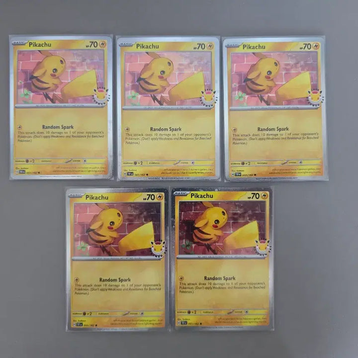 [BUNJANG] Pokemon Pikachu North America 30th Anniversary Set - 5 Cards (Grade A) / 북미 포켓몬 30주년 피카츄 a급 5장