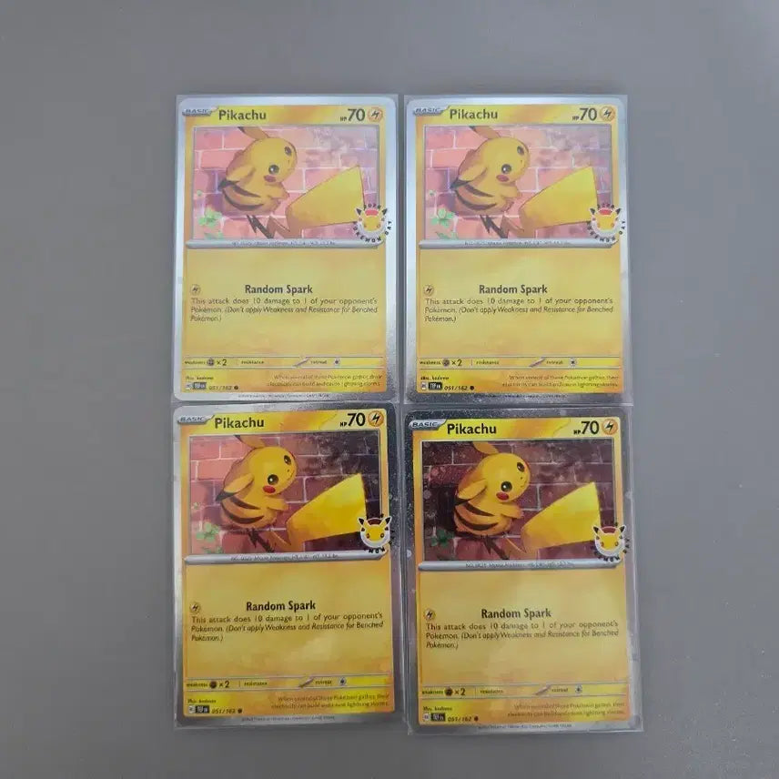 [BUNJANG] Pokemon Pikachu 30th Anniversary North America Edition Photocard Set (4 Cards) / 북미 포켓몬 30주년 피카츄 a급 4장