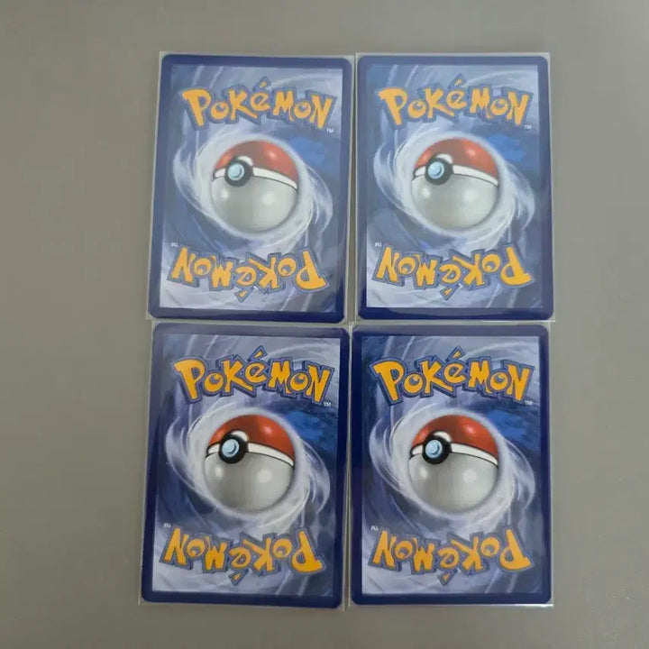 [BUNJANG] Pokemon Pikachu 30th Anniversary North America Edition Photocard Set (4 Cards) / 북미 포켓몬 30주년 피카츄 a급 4장