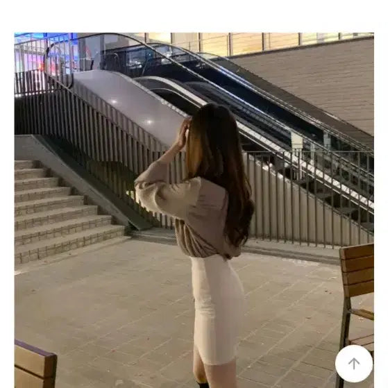 [BUNJANG] Back Slit Midi Skirt / 에이블리 면접.하객.오피스룩 뒤트임 미디 기장 스커트