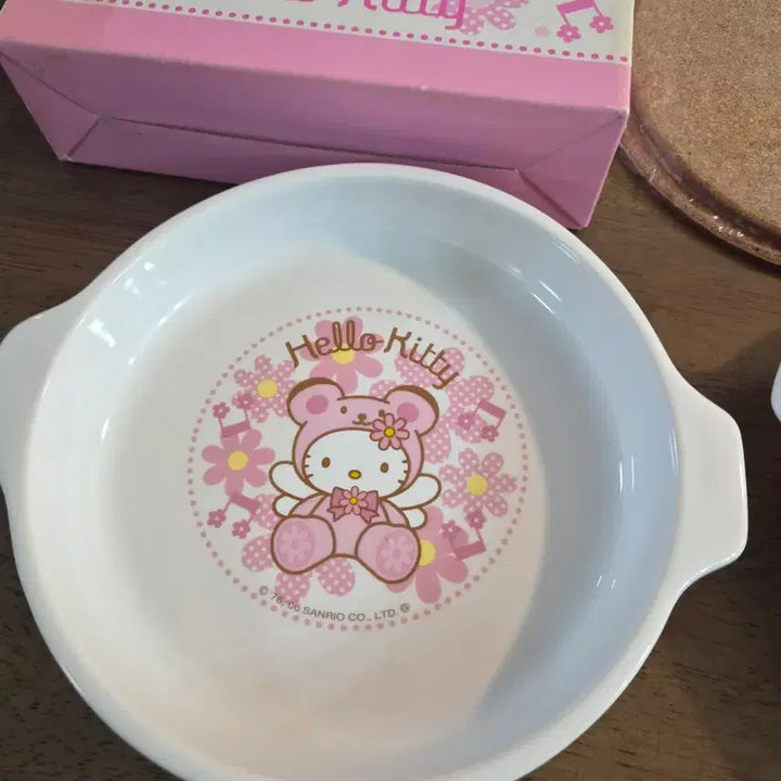 [BUNJANG] Hello Kitty Classic Vintage Gratin Dish Set / 헬로키티 고전키티 빈티지 그라탕 접시 2개 일괄