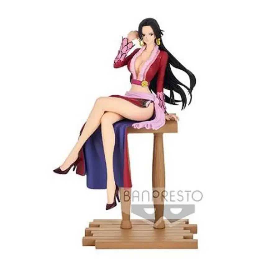 [BUNJANG] One Piece Boa Hancock Sitting Noodles Stopper Figure / 원피스 보아 핸콕 보아 행콕 시팅 누들스토퍼 핸콕 피규어