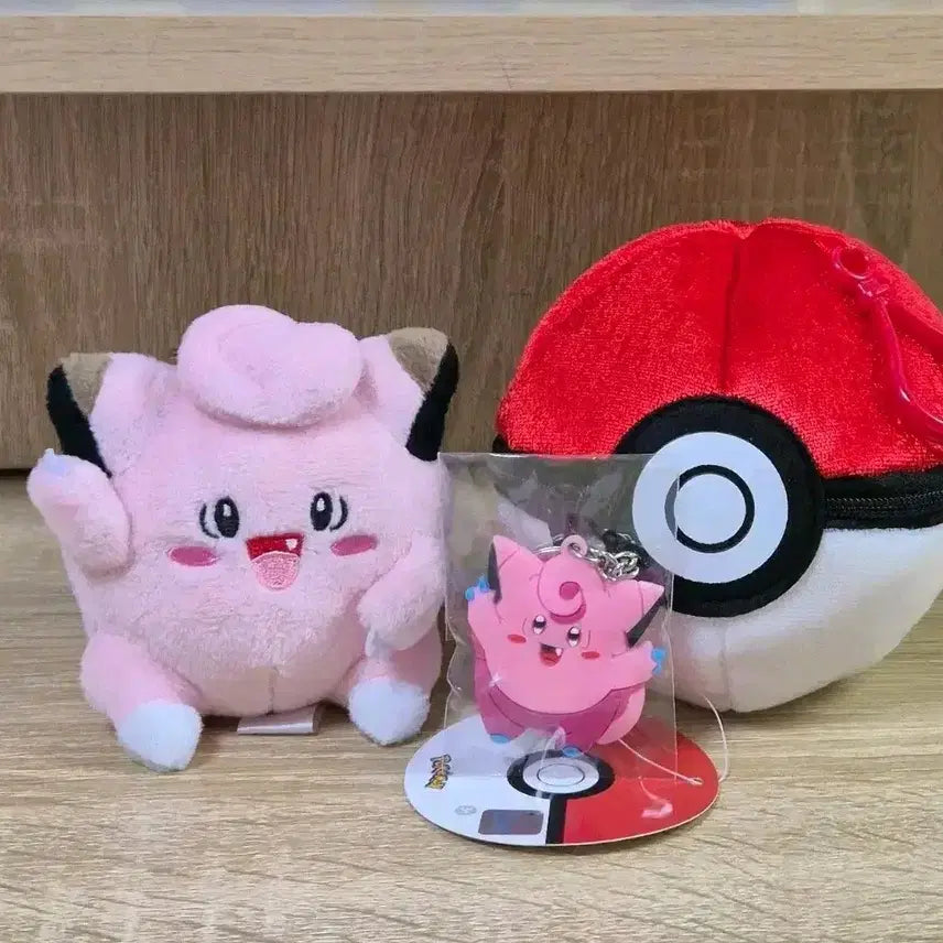 [BUNJANG] Pokemon Pippi &amp; Monster Ball Doll Keychain Set / 포켓몬스터 인형 키링 삐삐 세트 + 몬스터볼 인형 서비스