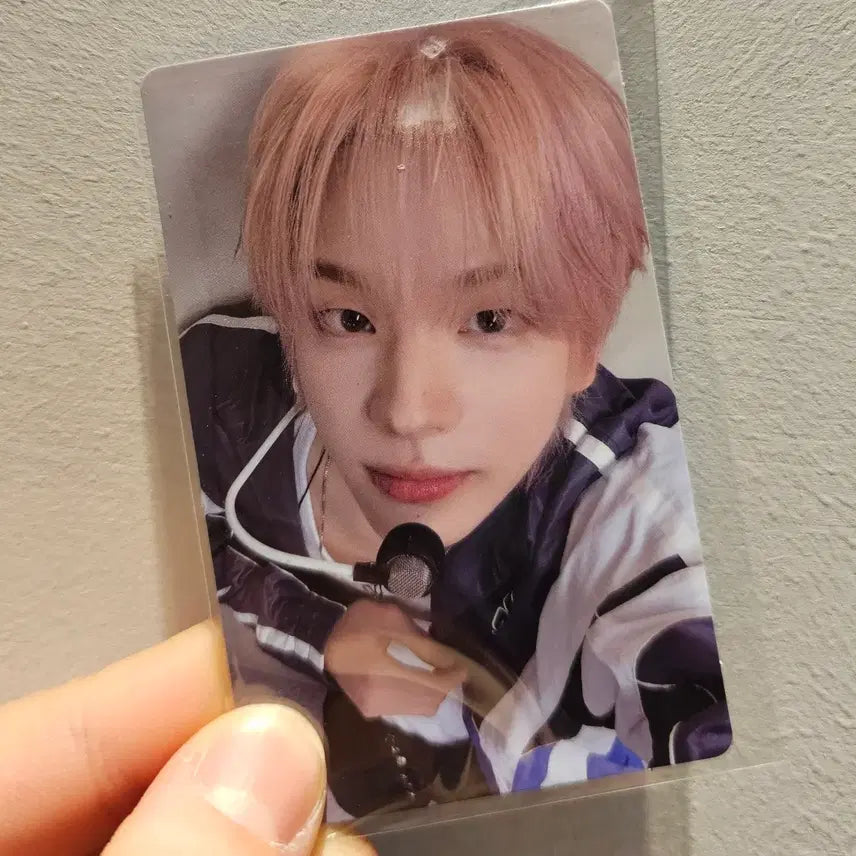 [SOLD OUT] 투어스 신유 위버스샵 럭키드로우 럭드 포토카드