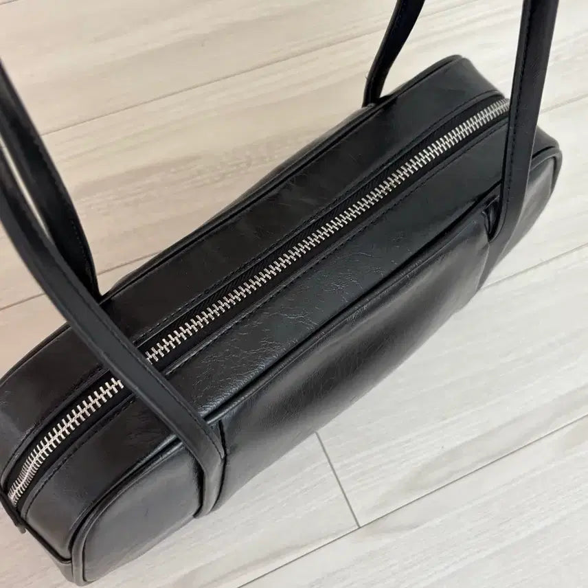 [BUNJANG] Other Tempo Staccato Black Shoulder Bag / 아더템포 스타카토 블랙 숄더백