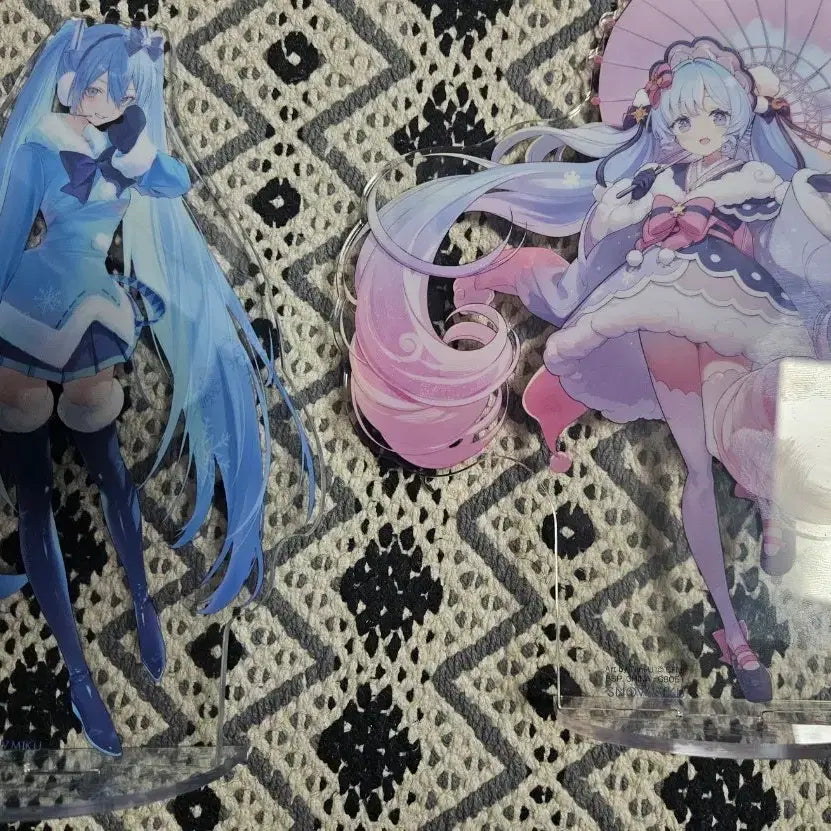 [BUNJANG] Hatsune Miku Snow Miku Acrylic Stand Set / 하츠네 미쿠 스노우미쿠 아크릴 스탠드 세트