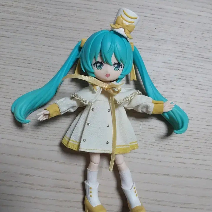 [BUNJANG] Hatsune Miku Blocky Miku Star Sonata Figure / 하츠네미쿠 (블로키 미쿠) 스타소나타