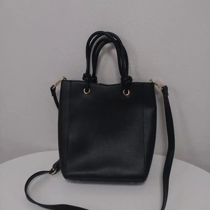 [BUNJANG] Black Crossbody Bag / (새상품) 검정 크로스백