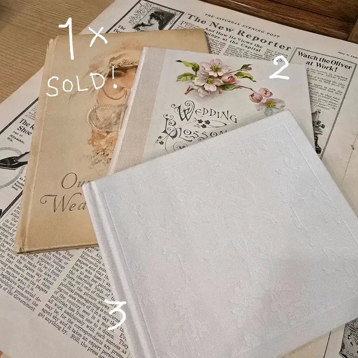 [BUNJANG] Vintage Antique Wedding Books (Set of 3) / 빈티지 앤틱 웨딩북 책