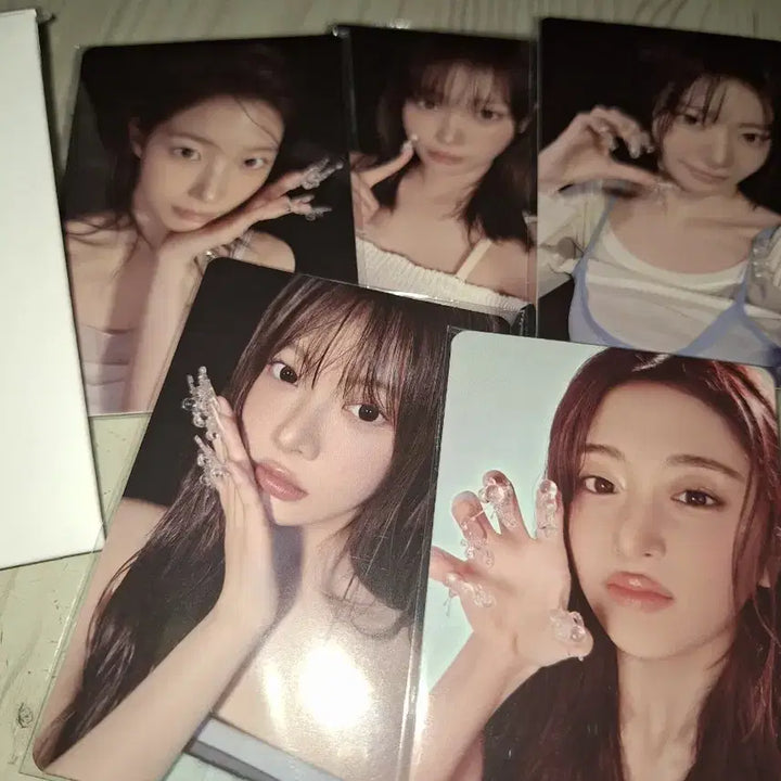 [BUNJANG] LE SSERAFIM BORN PINK Selfie Photocard Bundle Set (Sealed) / 르세라핌 맘스터치 붐팔라 셀피 포토카드 일괄 미개봉