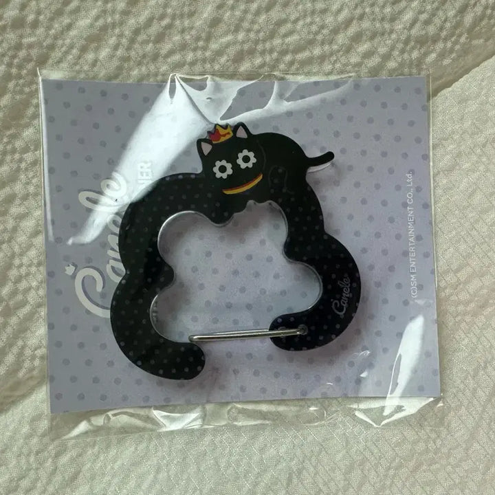 [BUNJANG] WayV Ten Canulé Carabiner Sealed / 텐 까눌레 카라비너 미개봉품